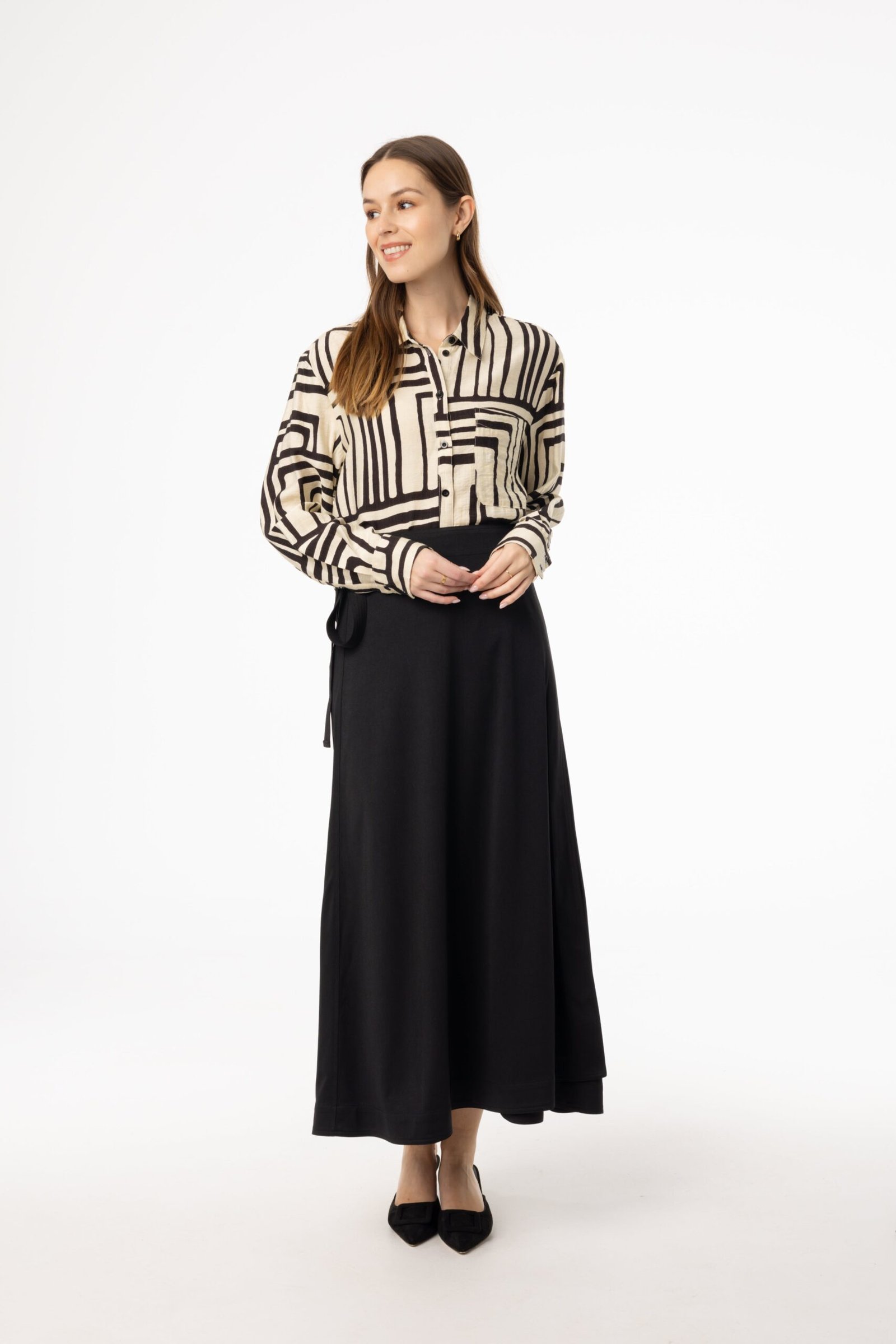 Black Flare Wrap Skirt - Image 4